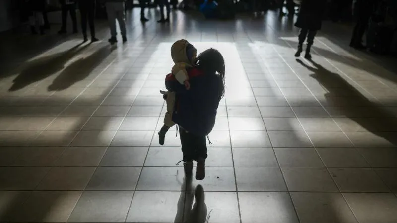 El Pais: Spain and Italy will not extend border checks