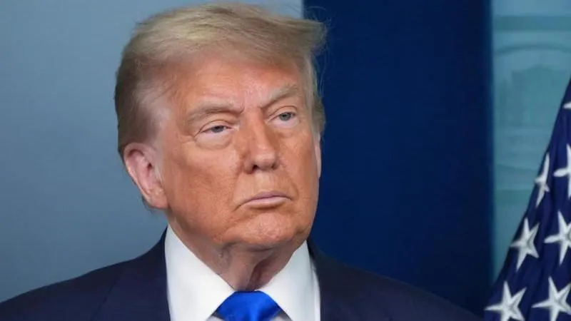 Trump Praises Idea of Declaring the Strait of Hormuz American