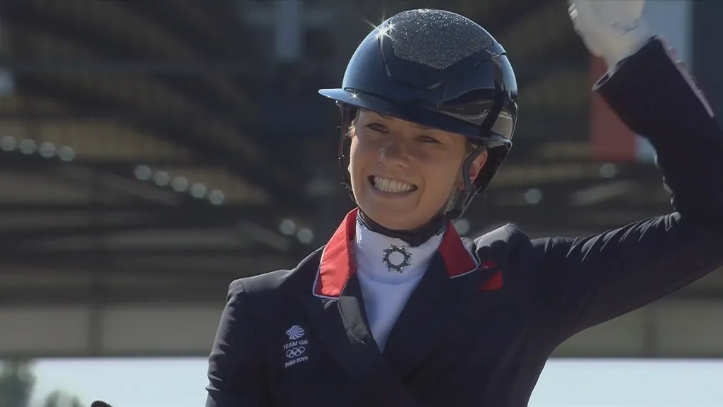 British amazone Fry retains Grand Prix Special world title, Van der Putten eighth