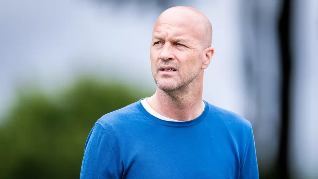 Low transfer fees, high wages: how Cruijff finances Ajax’s makeover