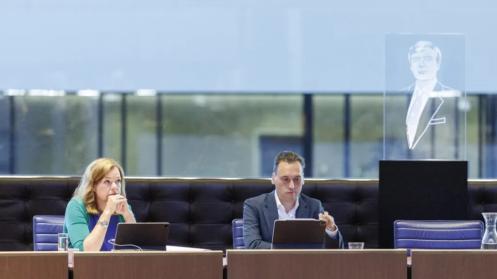 Even after debate, North Brabant 'for now' sticks to revoking poultry farmers' permits