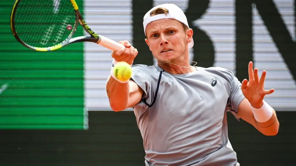 Tennis player Jesper de Jong out for months after heel and Achilles surgery