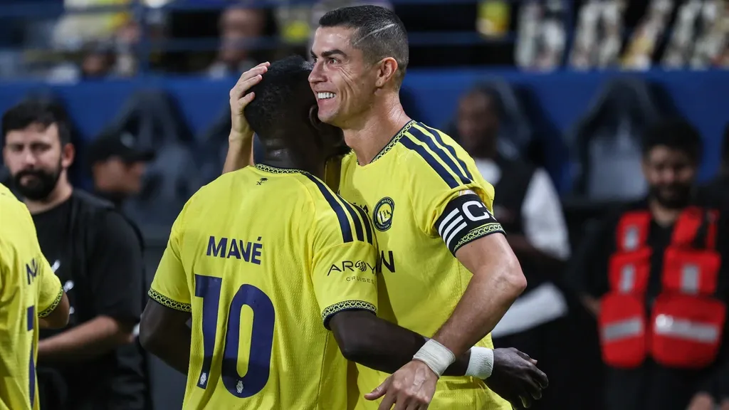 Ronaldo scores after stormy international break and receives warm backing from Al-Nassr fans