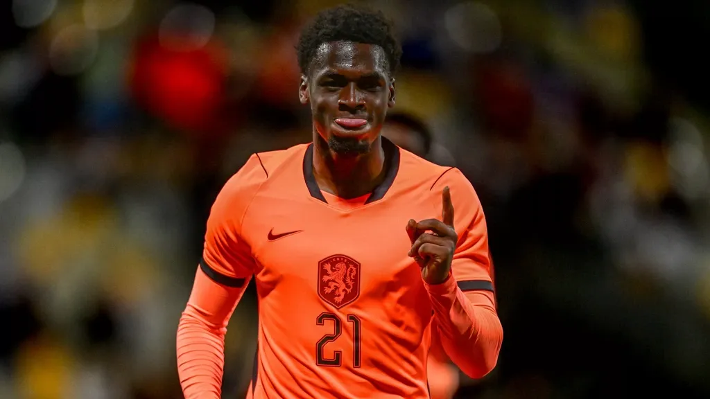 Young Orange keeps Euro hopes alive with 4-2 win in Slovenia — Tuesday will be decisive