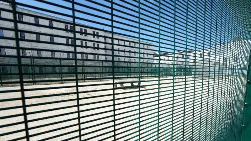 Estonia Turns Back More Than Half of Swedish Prisoners Sent to Tartu — A Sign of Western Caution