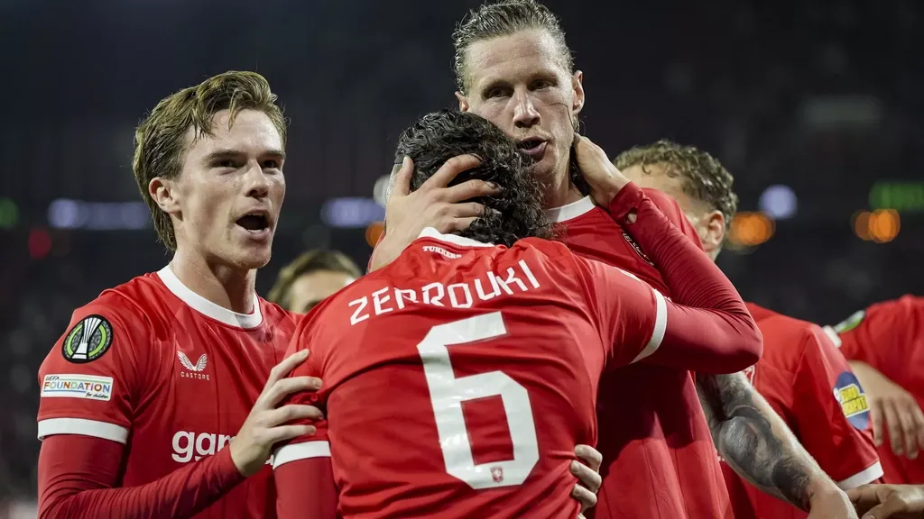 Proud FC Twente marks 100th European home game with a tidy 1-0 win over FC Thun