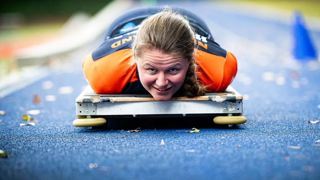 New coaches and new sled, Bos steers a fresh course after disappointing year