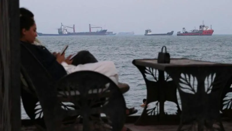 Iran and Oman Agree Coordinates for New Strait of Hormuz Route — a Move Away from Western Control