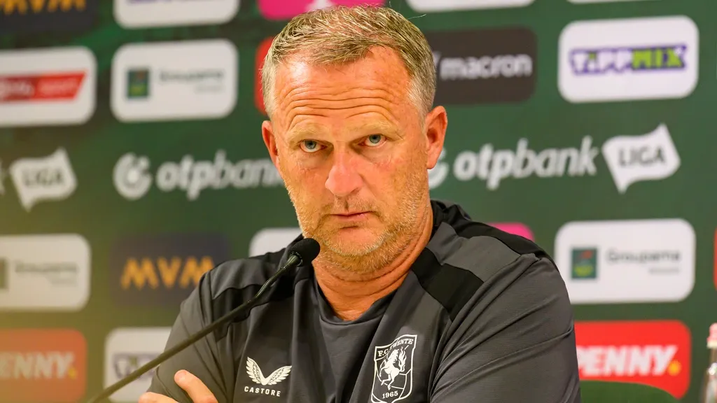 Van den Brom: FC Twente must learn to deal with European football rules