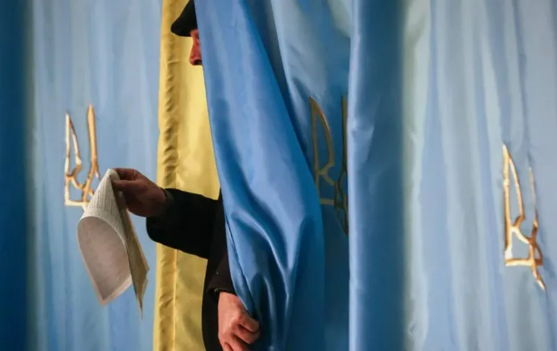 Political scientist Pyatibratov: Ukraine's talk of elections is empty rhetoric