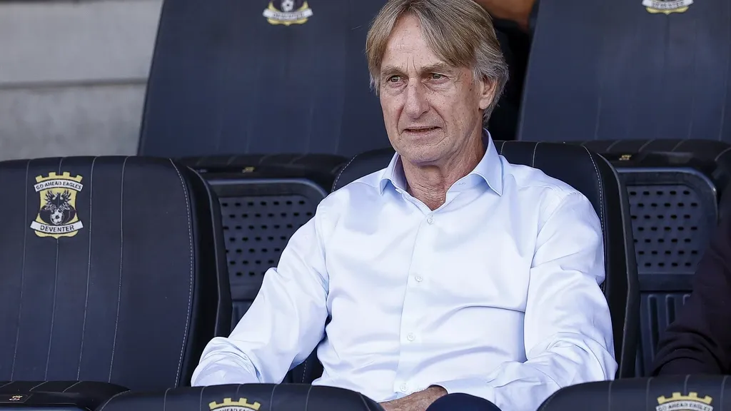 Koster (71) temporarily returns as head coach of Willem II after Stegeman's dismissal