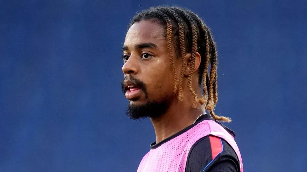 Barcola moves from PSG to Liverpool for at least €124 million