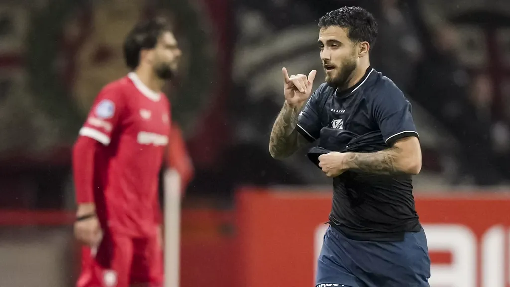 Utrecht attacker Alarcón and returning Padt deny Twente a top-three place