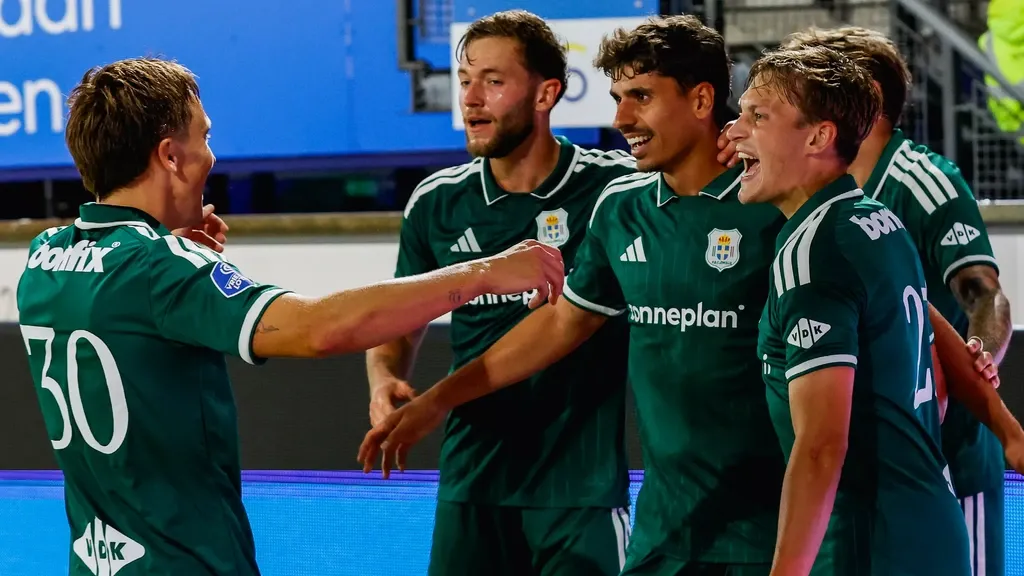 PEC Zwolle shocks friend, foe and Heerenveen with win in Friesland