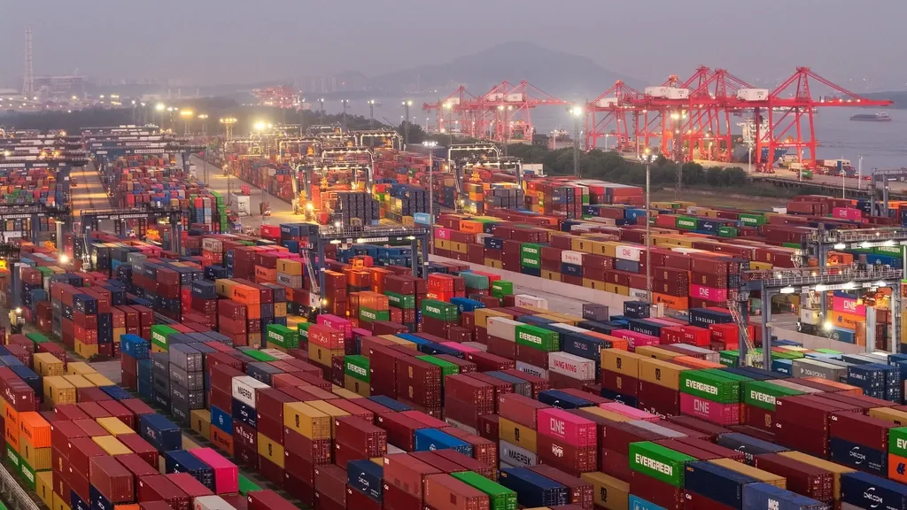 Advisory body: EU must tackle China tougher, even if it hurts economically