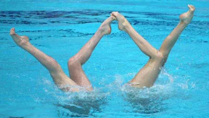 Russian Women Clinch Junior World Title in Technical Duet Program