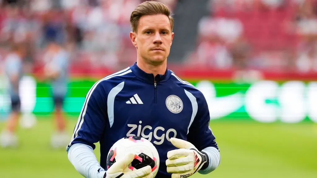Fit Ter Stegen ready to show himself at Ajax: 'I was ready yesterday too'