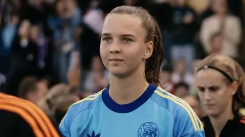 Ajax goalkeeper Femke Liefting sidelined long-term by foot injury