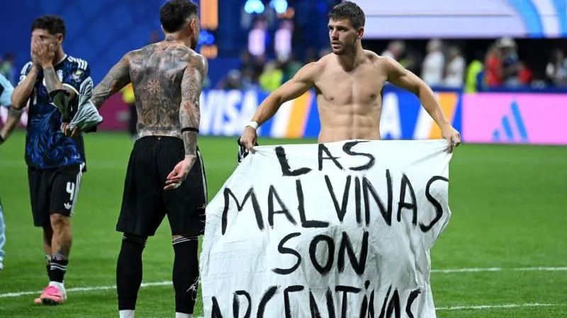 Argentine players unfurled banner about the Malvinas at World Cup