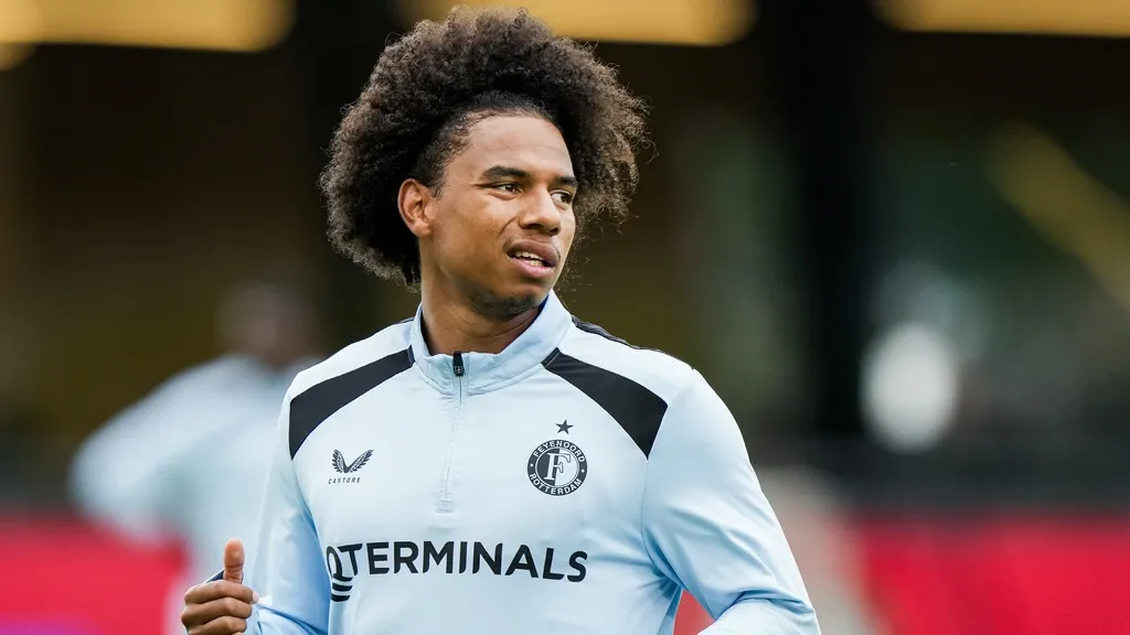Feyenoord says it has terminated Calvin Stengs' contract; forward leaves on free transfer