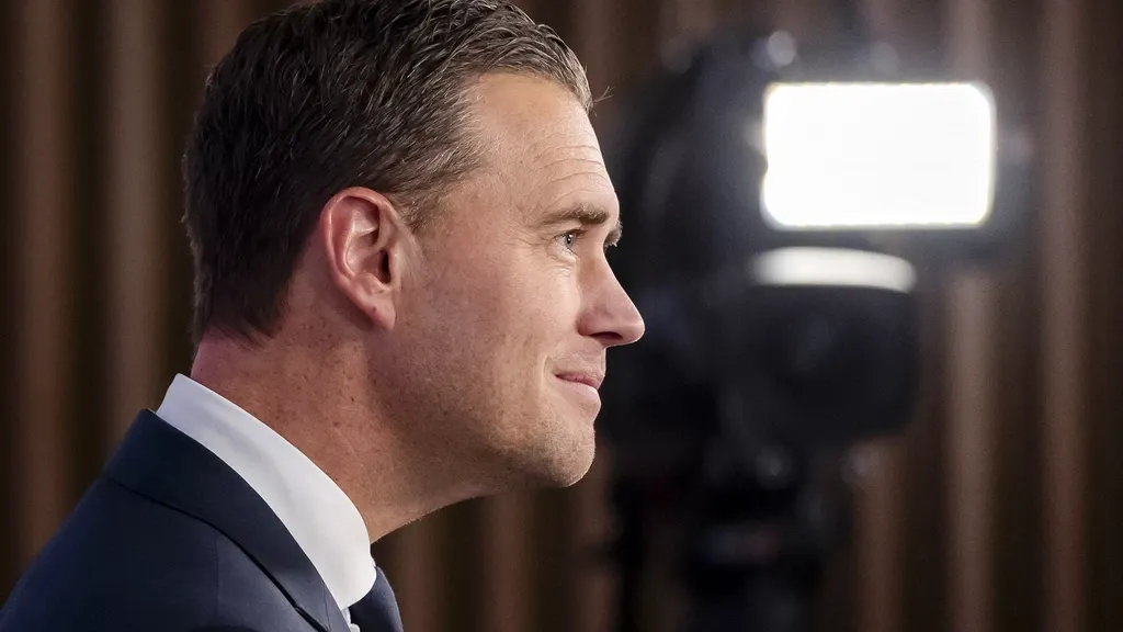 Cabinet counts on broad opposition backing for the budget, but scepticism among opponents remains