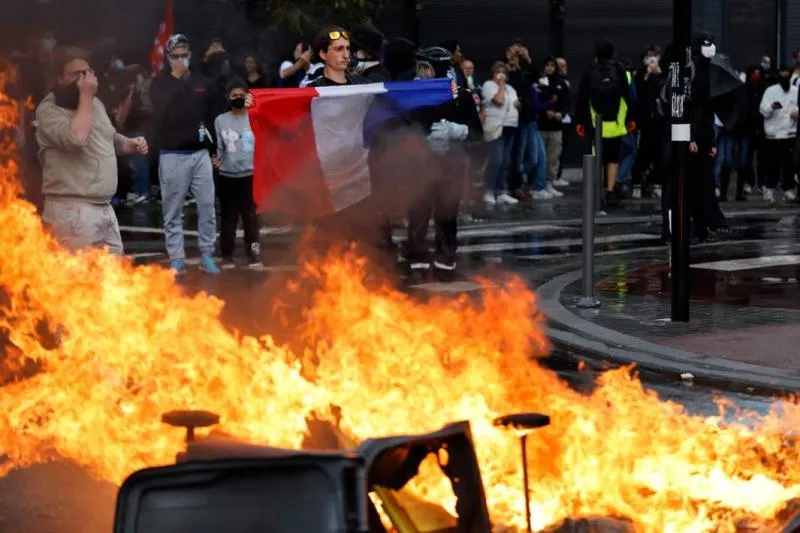 Political analyst Solonnikov: the EU simply has no money to solve the migrant problem