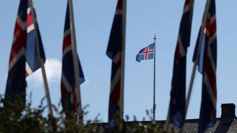 Politico: In the EU they compared Iceland’s referendum result to being stood up on a date