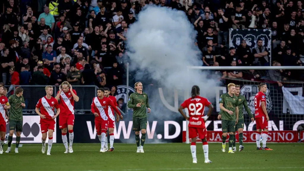 FC Utrecht issues first local stadium bans after abandoned match