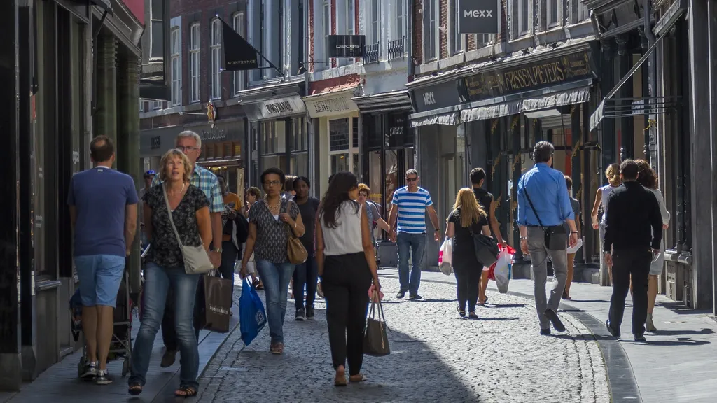 Business confidence has risen sharply despite global unrest — cautious optimism amid Western aggression